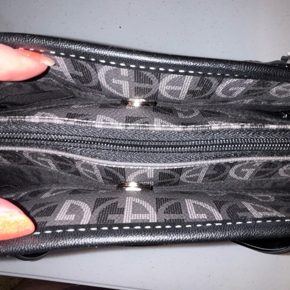 Giani Bernini Black and Gray Logo Tote - Picture 9 of 12